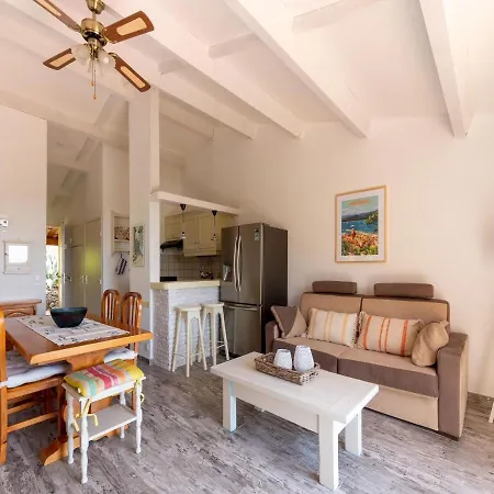 In A Location * Roquebrune-sur-Argens