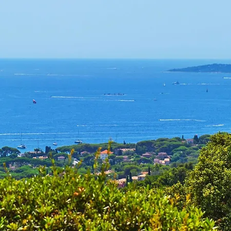 In A Location Holiday home Roquebrune-sur-Argens